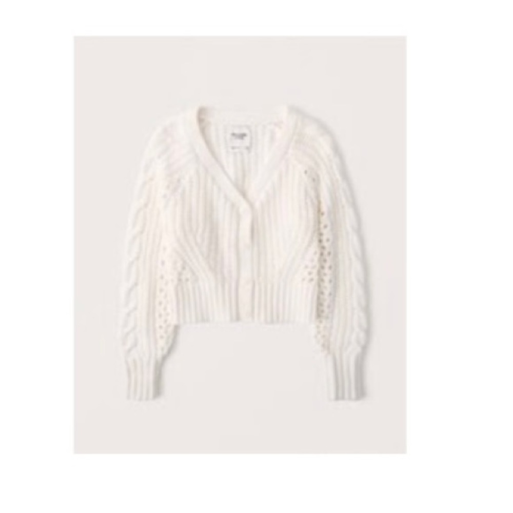 Abercrombie Cable Cropped Cardigan